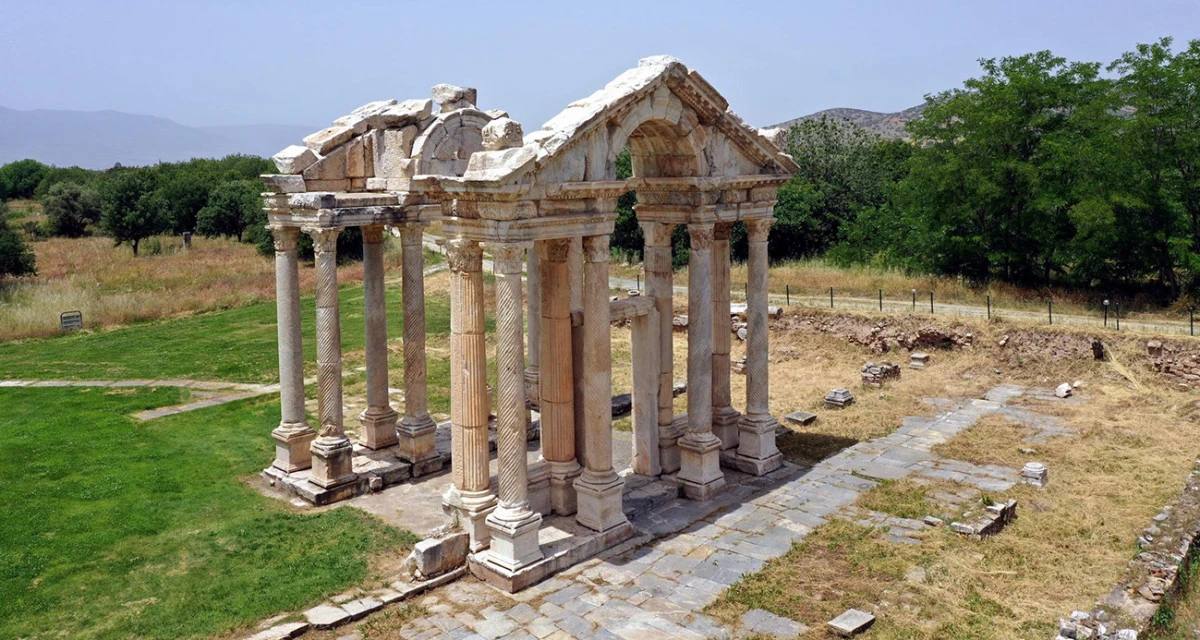 Afrodisias Antik Kenti&rsquo;nde Yangın Riskine Karşı Tedbirler Alındı
