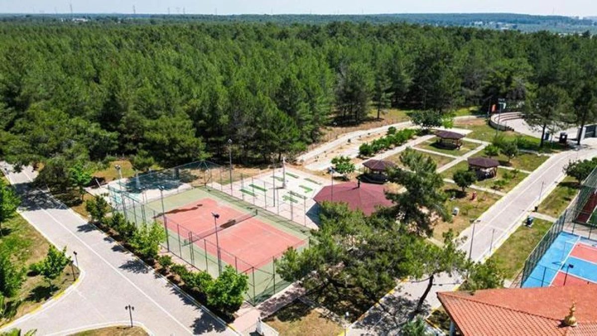 Bakan Bak: 2025 GSB Yaz Gen&ccedil;lik Kampları Başvuruları Başladı