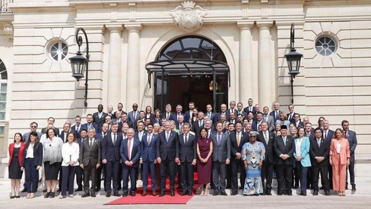 Bakan Bolat, Paris&rsquo;te OECD Bakanlar Konseyi Toplantısı&rsquo;na Katıldı
