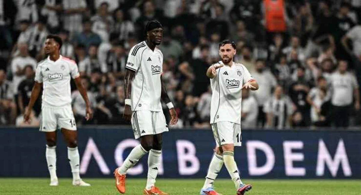Beşiktaş, Shakhtar Donetsk&rsquo;e 4-2 Yenildi, Tur Şansı Zora Girdi