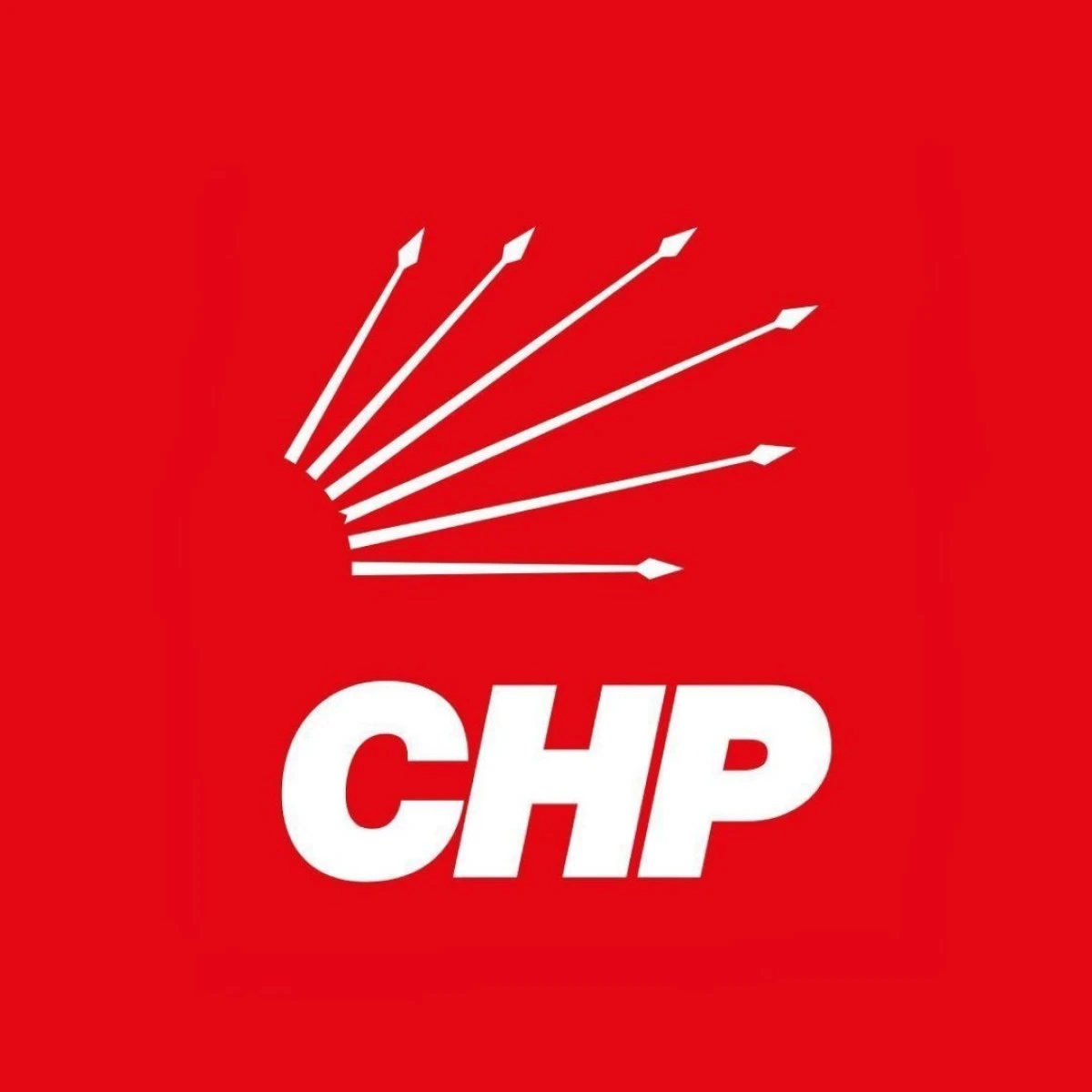 CHP İstanbul İl Başkanlığı &Ouml;n&uuml;nde Yoğun G&uuml;venlik Havadan G&ouml;r&uuml;nt&uuml;lendi