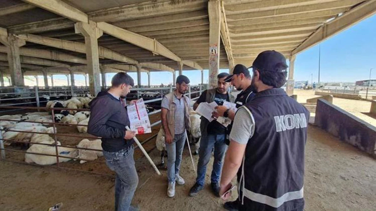 Diyarbakır&rsquo;da Kurban Satıcılarına &lsquo;Sahte Para&rsquo; Uyarısı