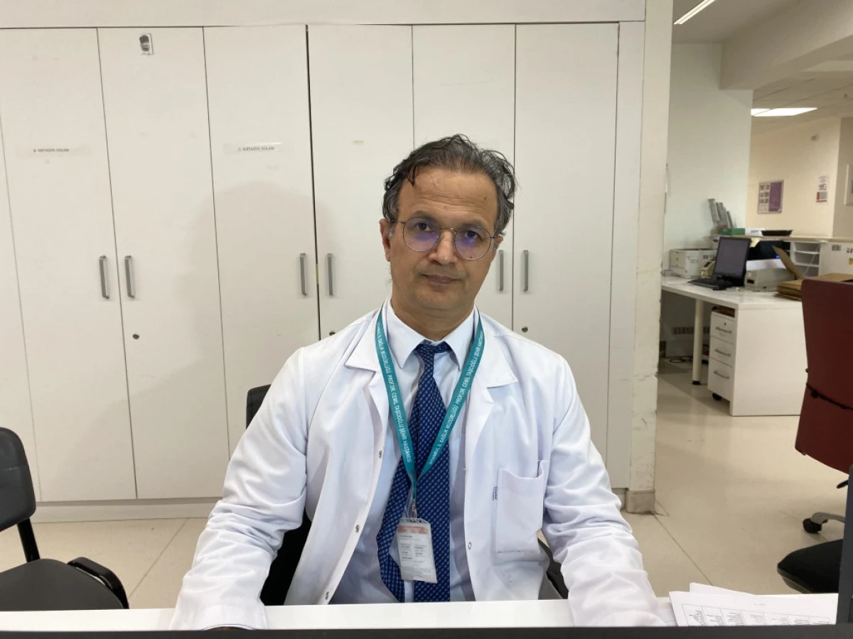 Ergenlerde Anoreksiya Tehlikesi: Sosyal Medya ve Beden Algısı Hastalığı Tetikliyor