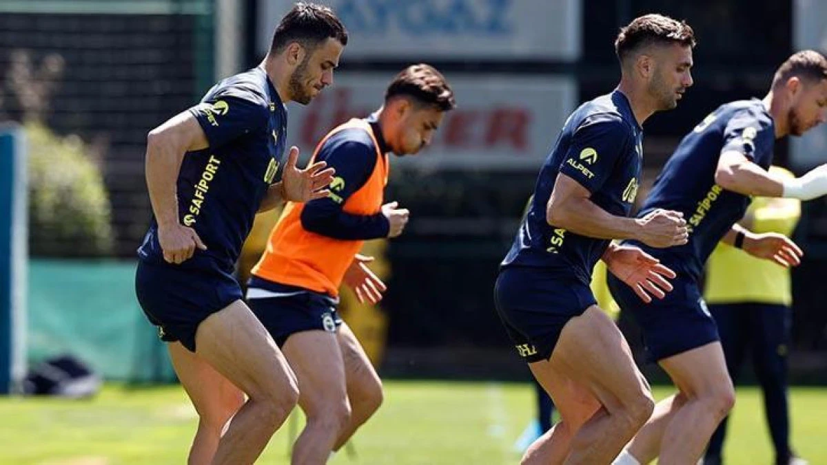 Fenerbah&ccedil;e, Başakşehir FK ma&ccedil;ı hazırlıklarına başladı