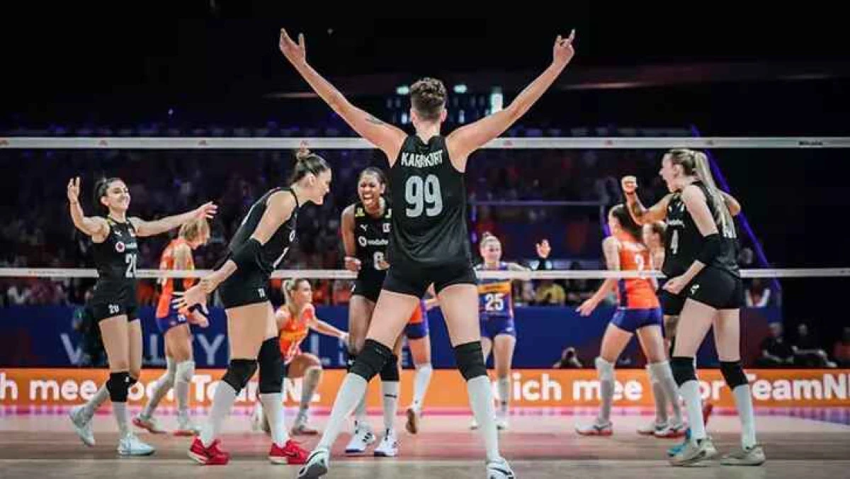 Filenin Sultanları Hollanda&rsquo;yı set vermeden mağlup etti