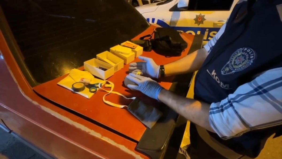 Havza&rsquo;da Ehliyet Sınavında Kopya D&uuml;zeni: 2 G&ouml;zaltı