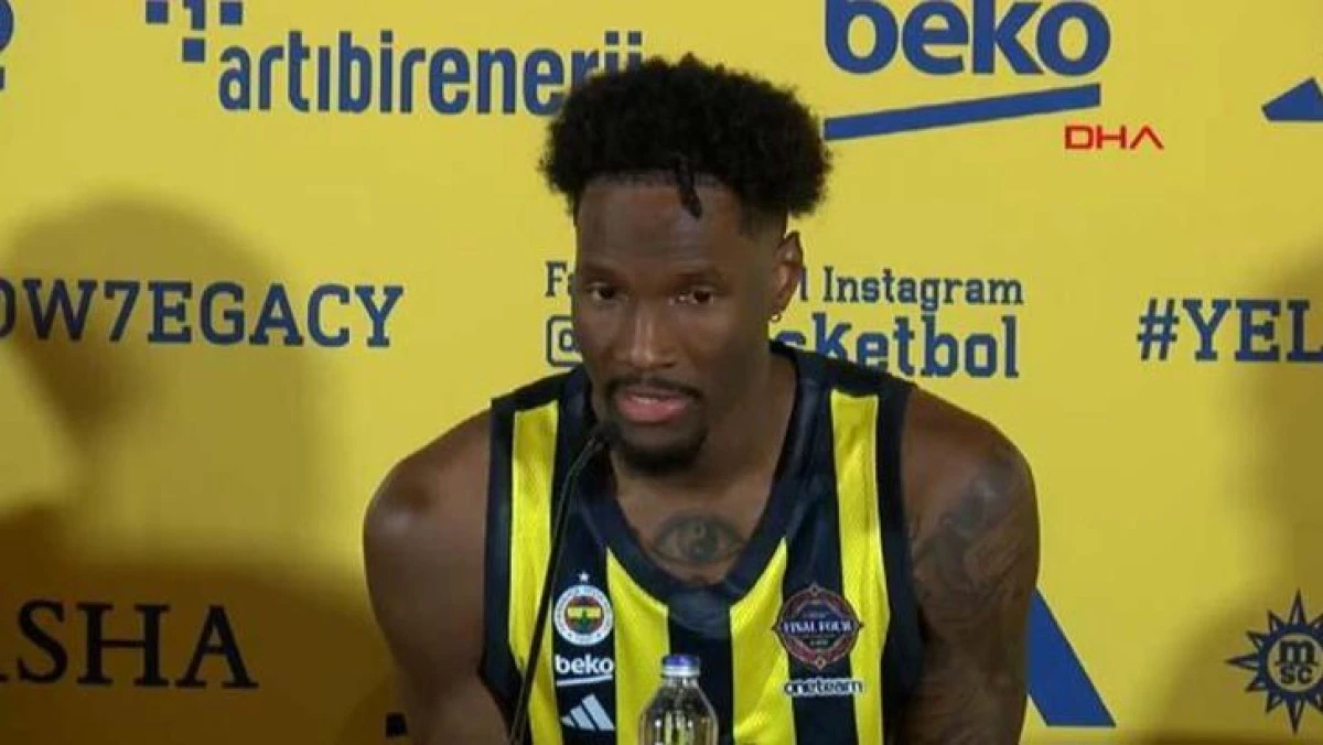 Hayes-Davis: &ldquo;Burası evim, Final-Four ve lig şampiyonluğu hedefim&rdquo;