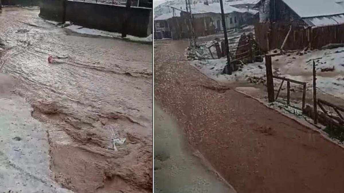 Sivas&rsquo;ta sağanak ve dolu sele neden oldu