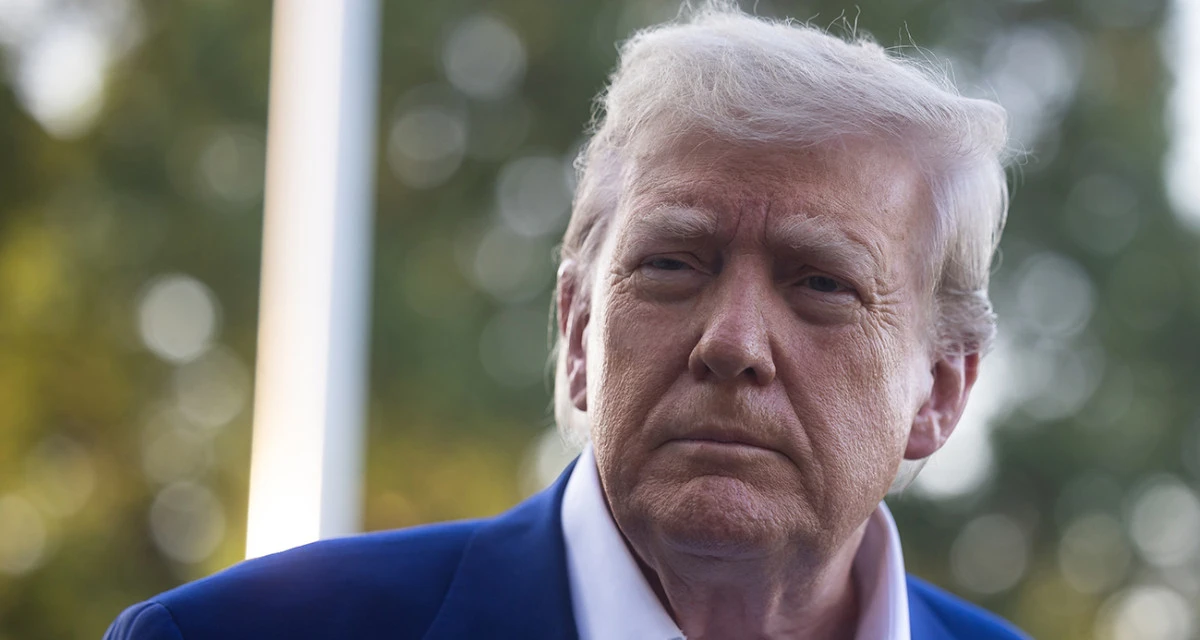 Trump&rsquo;tan İsrail&rsquo;e uyarı: &ldquo;O bombaları atma, b&uuml;y&uuml;k ihlal olur&rdquo;